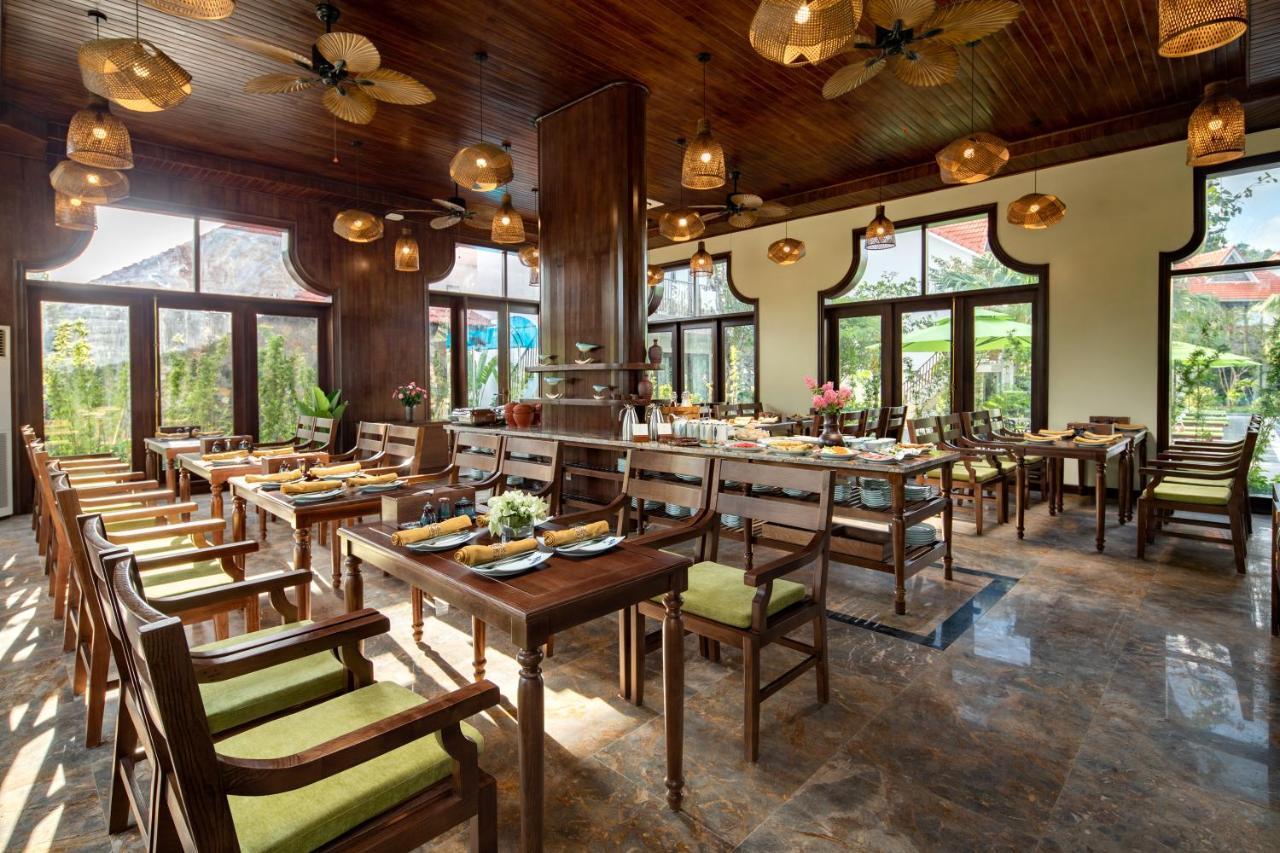 Bai Dinh Riverside & Khách sạn 4*
